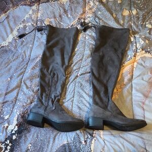 Elegant Over the Knee Gray Boots